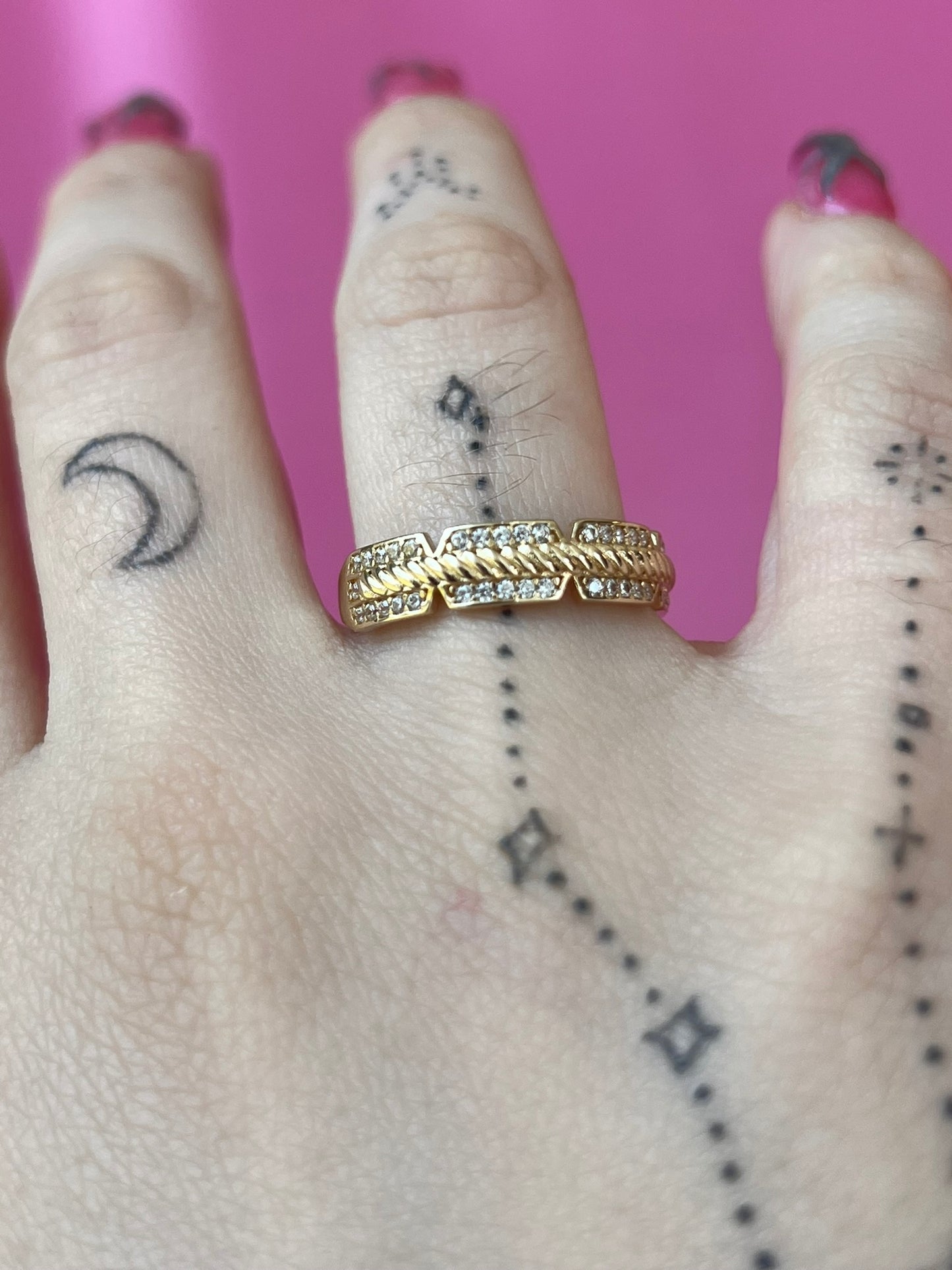 10K Gold "Helena" Ring