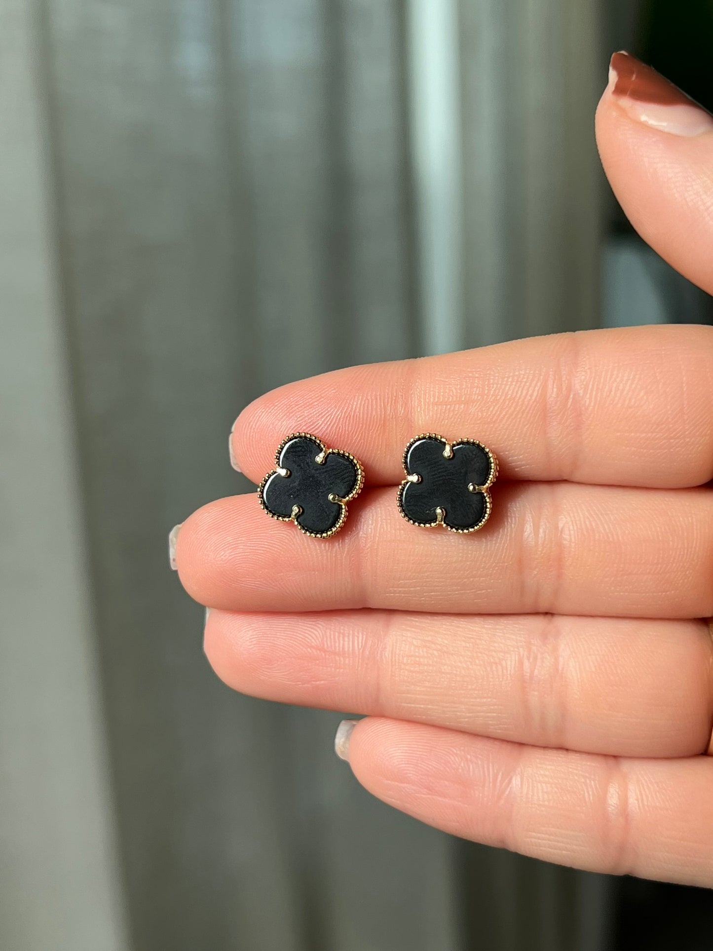 10K Gold Clover Earrings