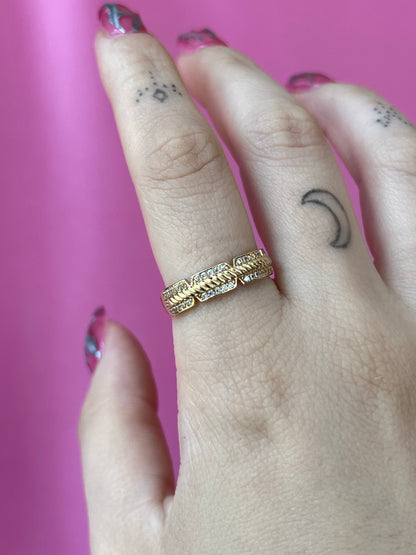 10K Gold "Helena" Ring