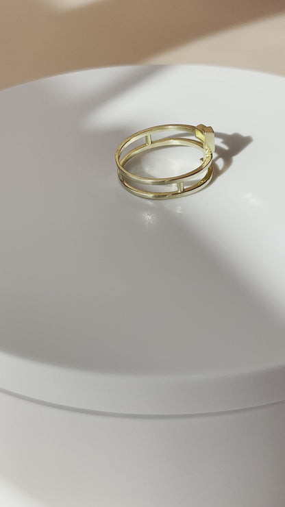 10K Gold "T" layered Ring